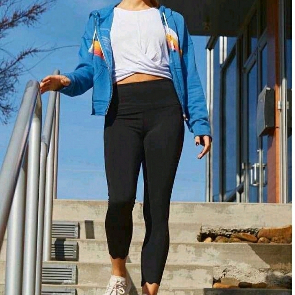 AS REVIVAL Black Scallop Hem Leggings Size XS